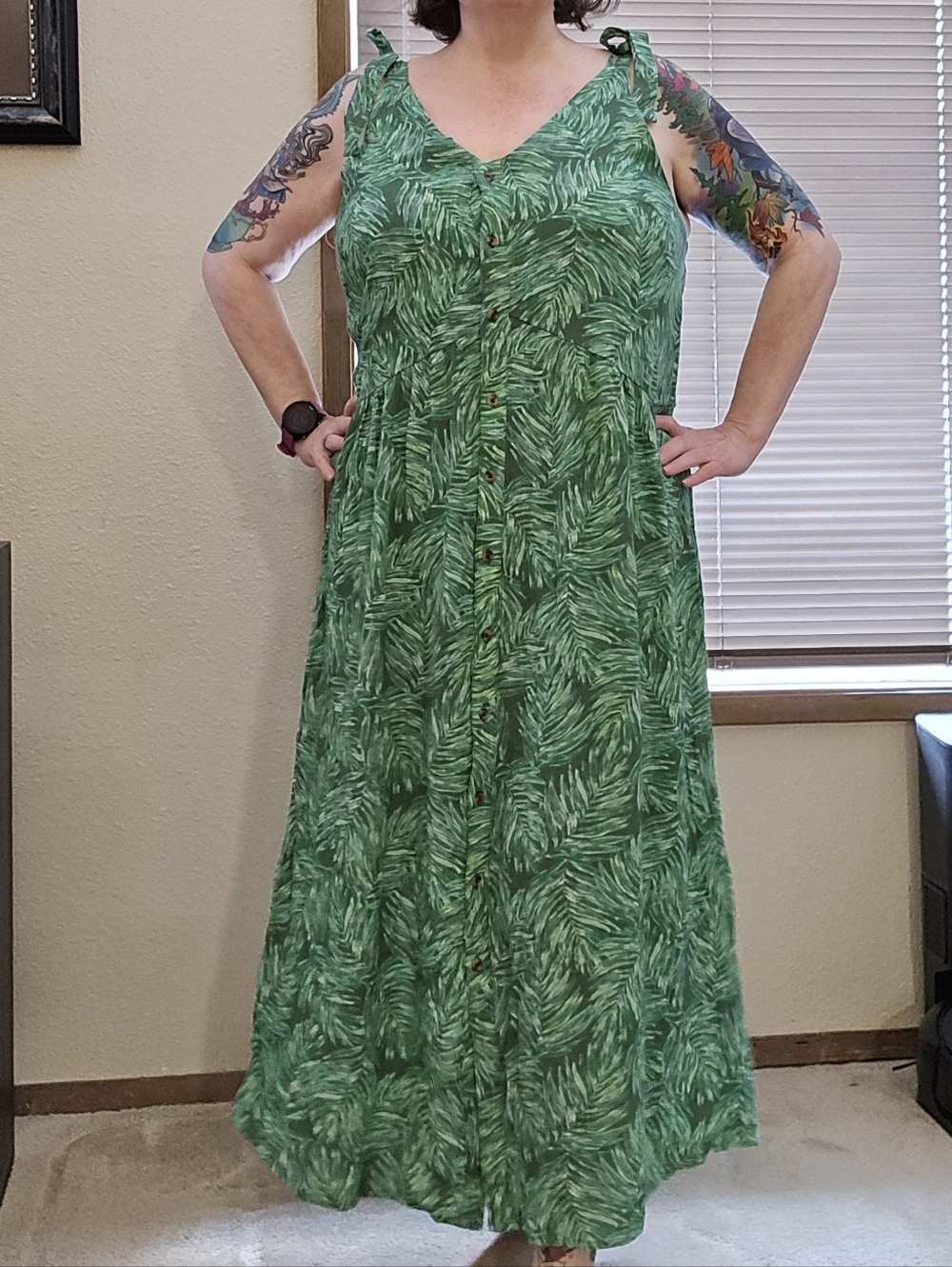 NWT Dip Green Tropical Palm Print Maxi Dress - Size 1X - Picture 2 of 16